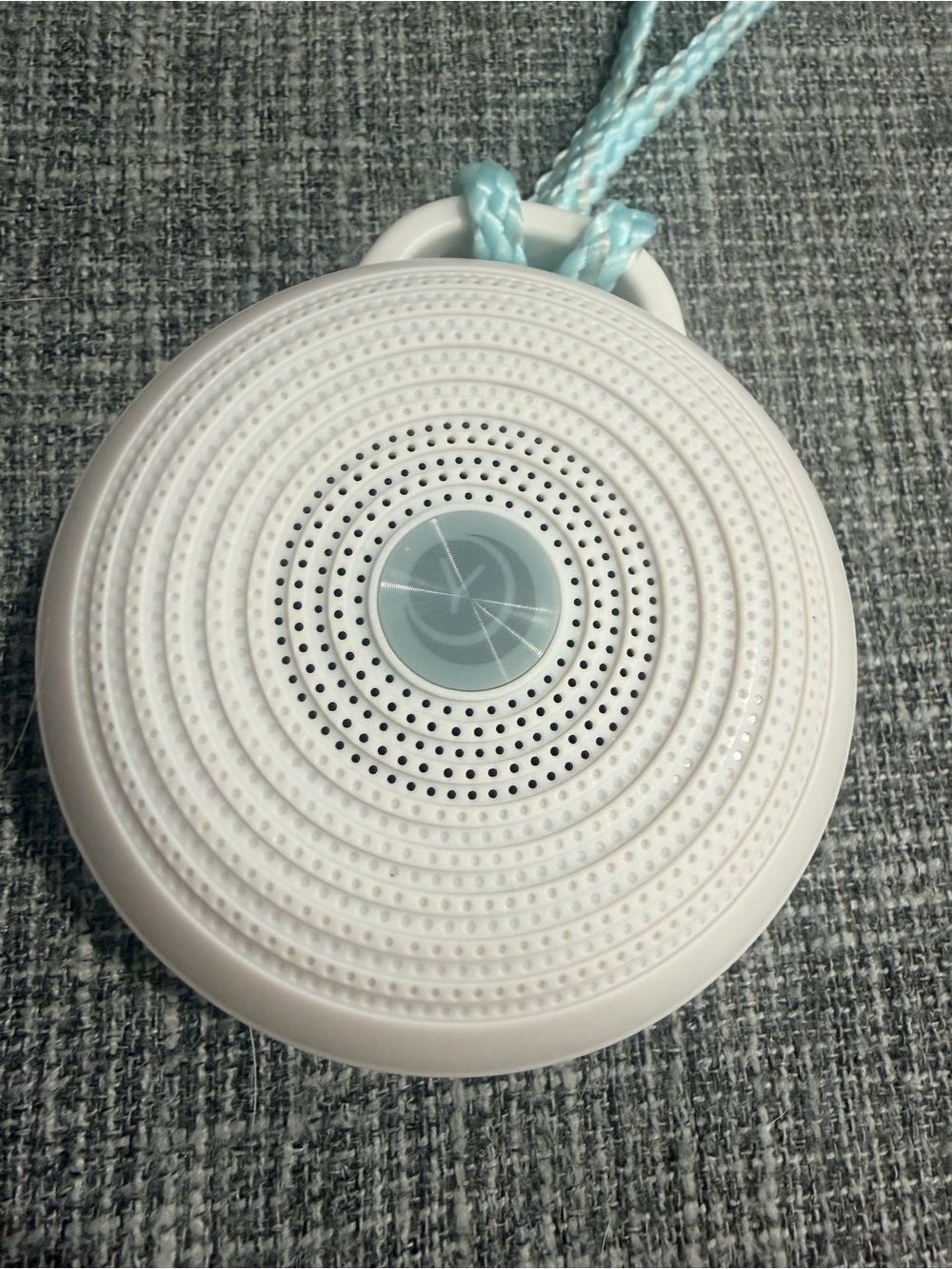 Yogasleep Portable Sound Machine with Blue Strap